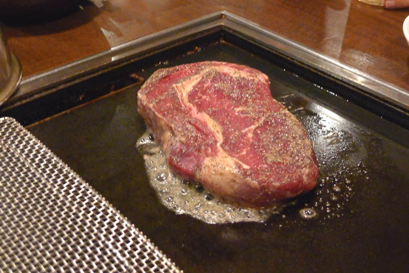 極厚ステーキが食べられるお好み焼き本舗