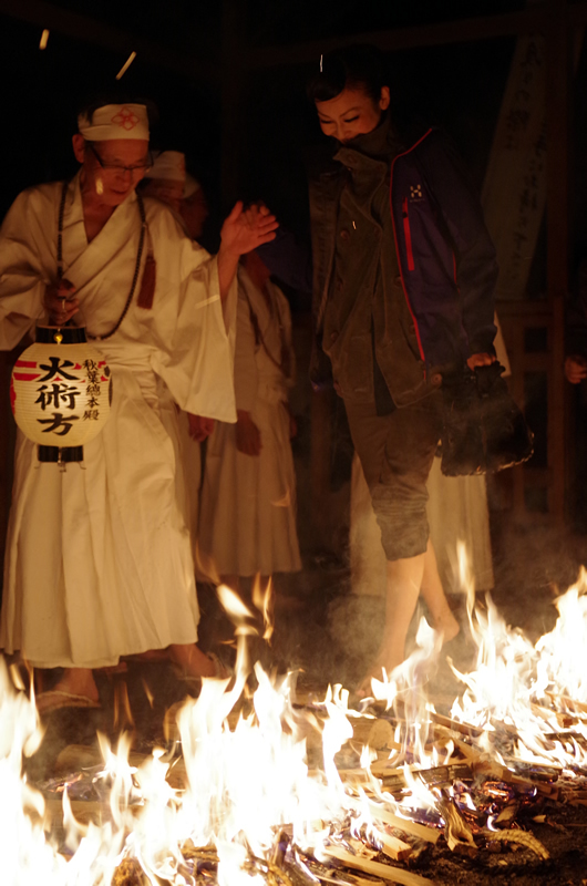 可睡斎 秋葉の火祭り