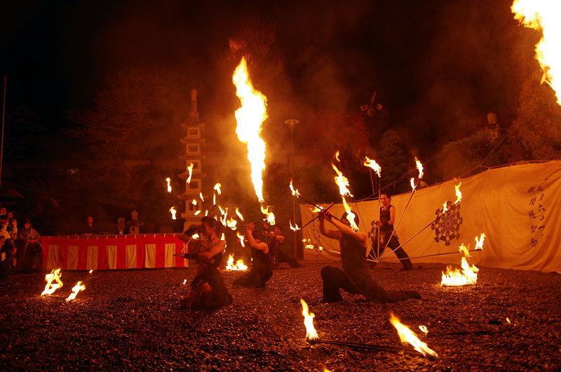 可睡斎 秋葉の火祭り