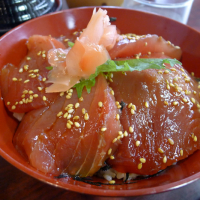 御食事処 晴美 マグロ丼