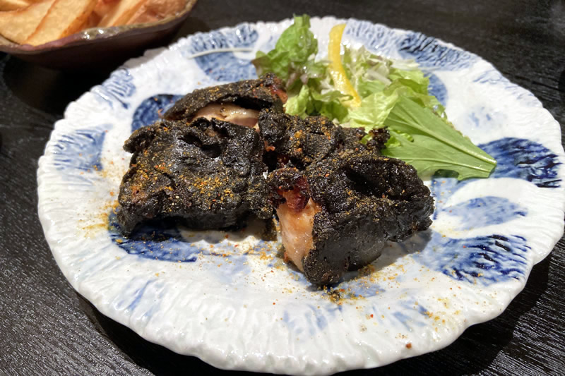 肉料理と大地の恵み ひなた 元祖！黒い唐揚げ